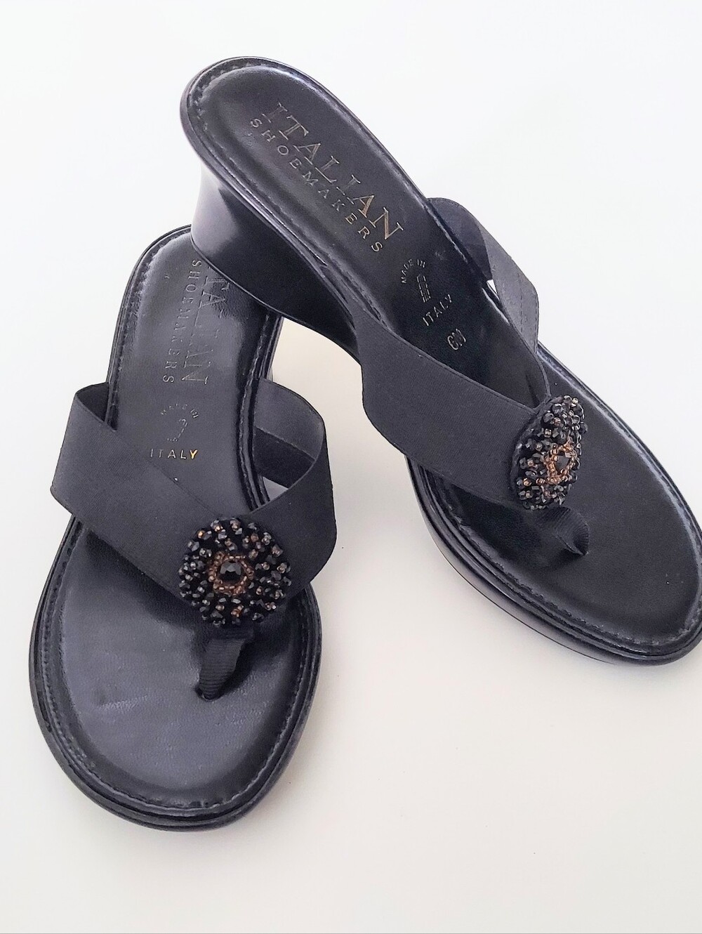Italian Shoemakers Emblem Wedge Sandals Black Size 6M